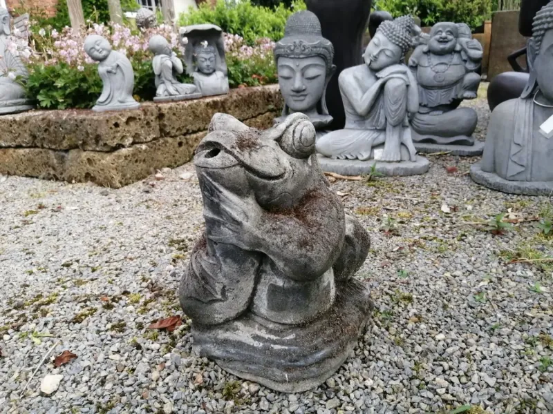 Frosch mit Trompete, ca. 30 cm hoch 